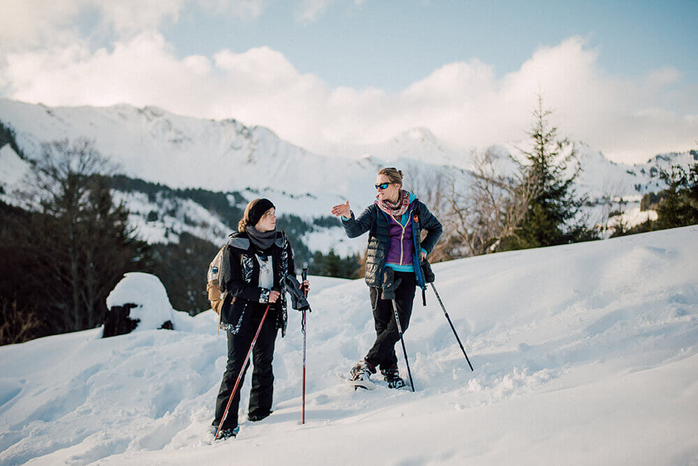 yoga chalet winter yoga retreat meditation mountains geneva weekend vegetarian holiday snowshoeing