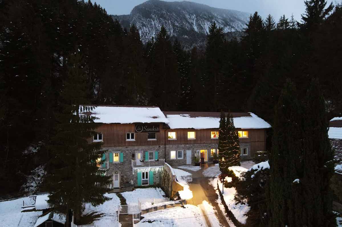 Budget winter accommodation near Chamonix & Flaine