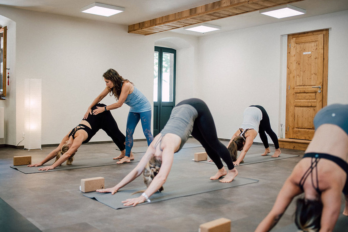 Elemental Life - yoga class in Morzine