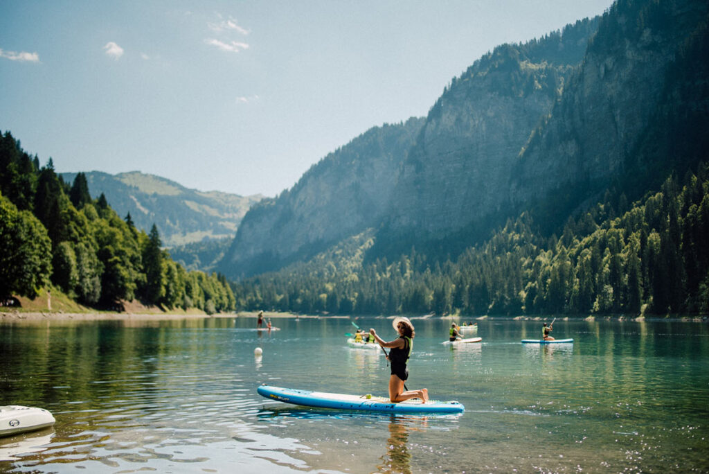 Lake sup paddle board yoga in Morzine