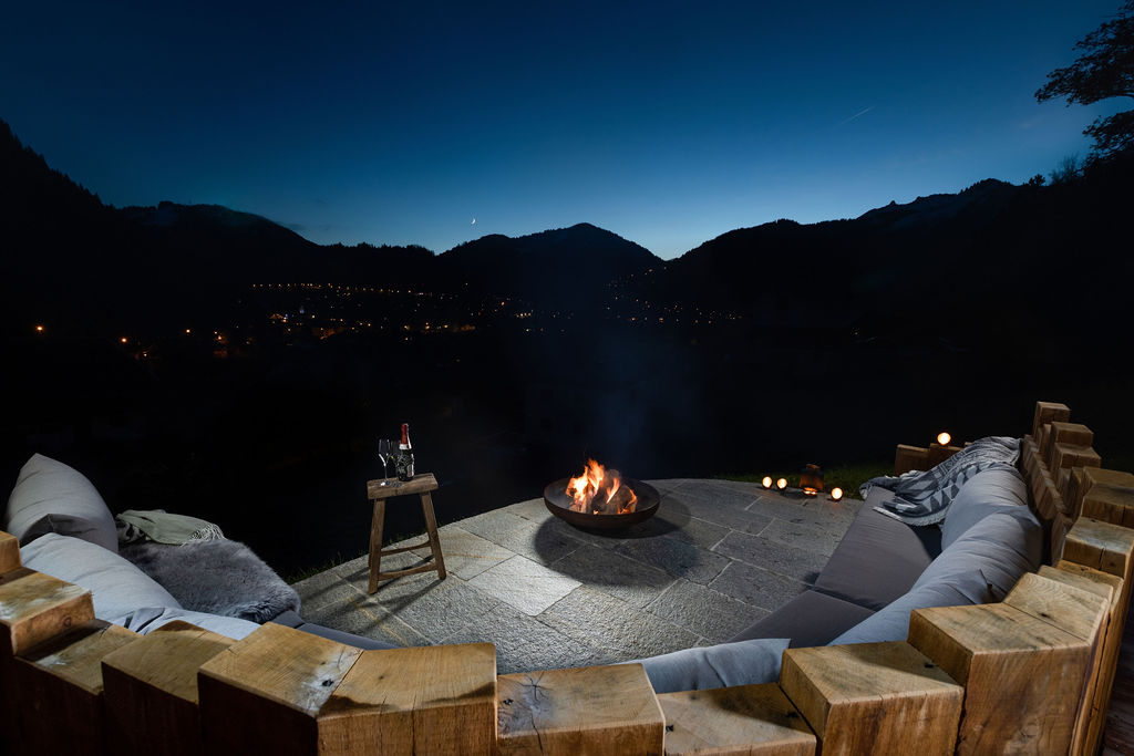 Retreat venue with mountain views near Geneva